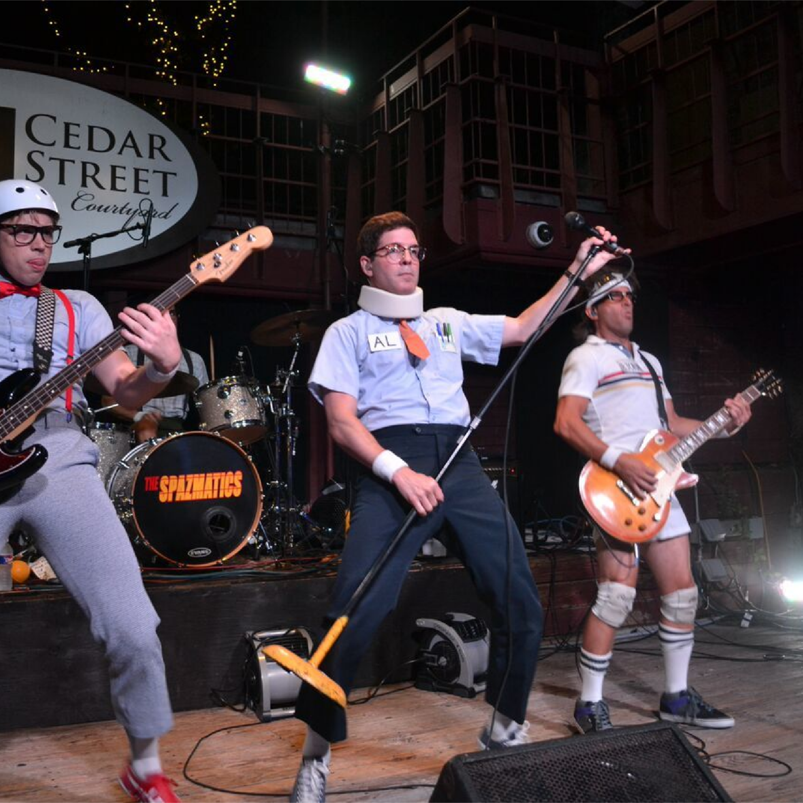 Spazmatics@3x